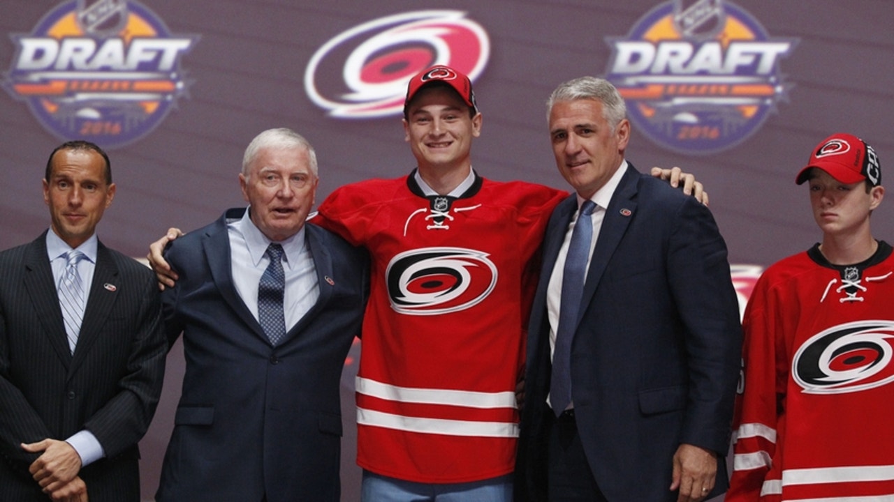 Julien Gauthier Helps Lead Canada Into the World Juniors Final